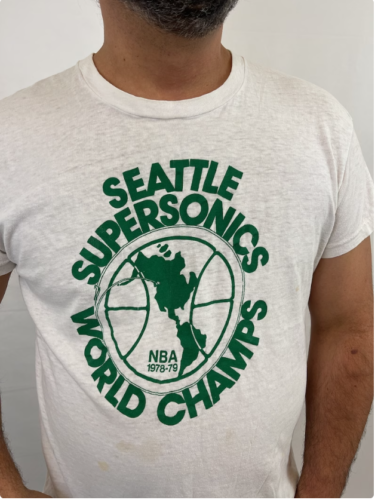 Seattle Sonics Supersonics Vintage World Champs Tee Shirt