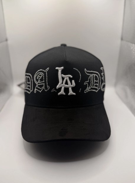 Dandy Hats “La Crystal” Black Baseball Cap – Embroidered Streetwear Hat